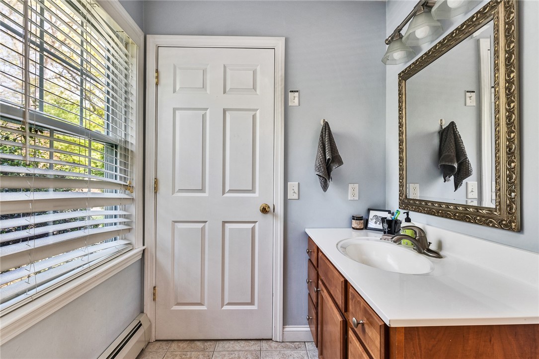 393 Slocum Road Exeter, RI 02874 - Photo 13 of 29