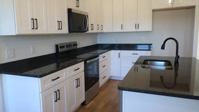 $635,000 | 5558 Borthick Road, Springfield, TN 37172