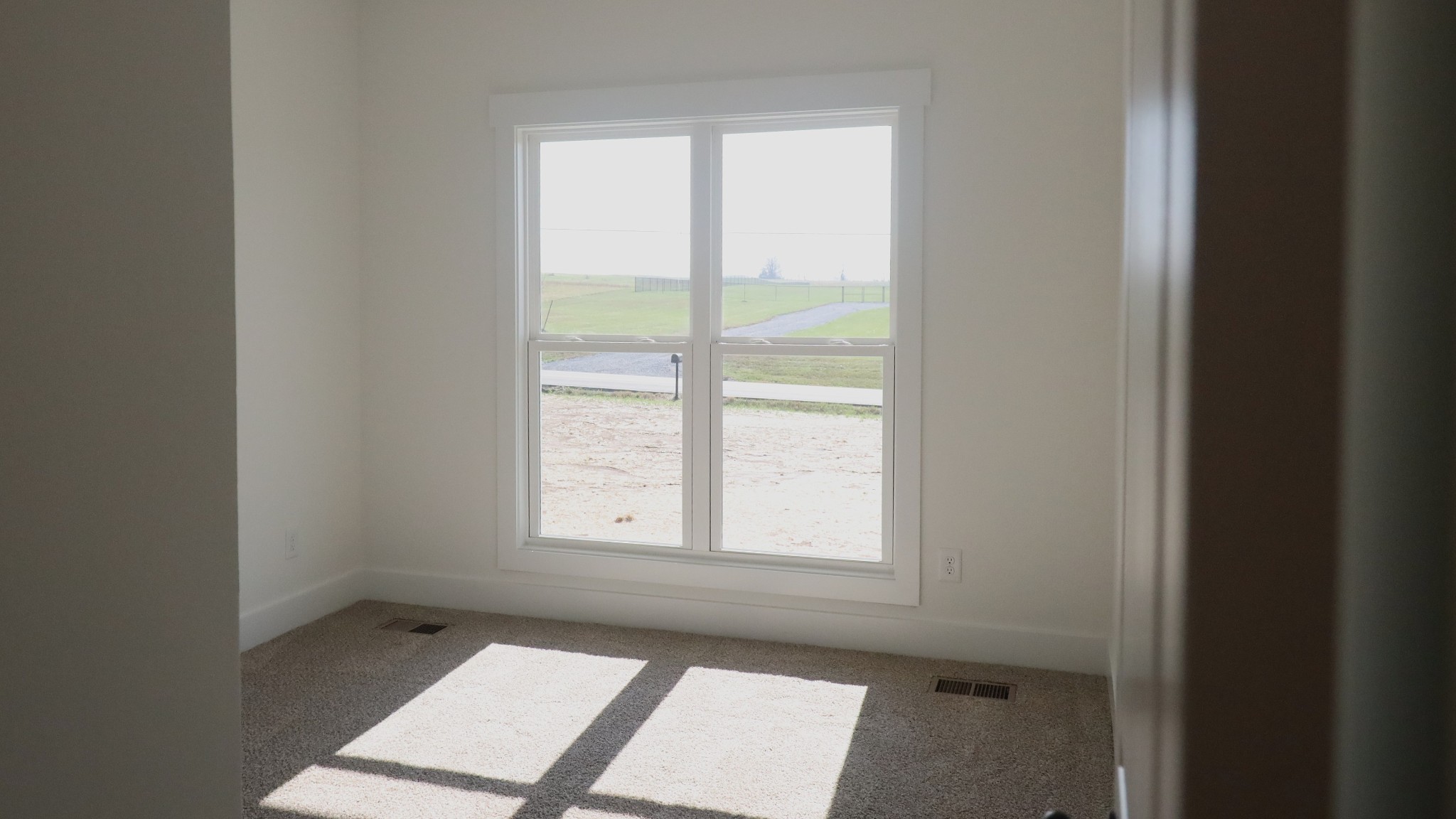 5558 Borthick Road Springfield, TN 37172 - Photo 37 of 53 a view of an empty room with a window
