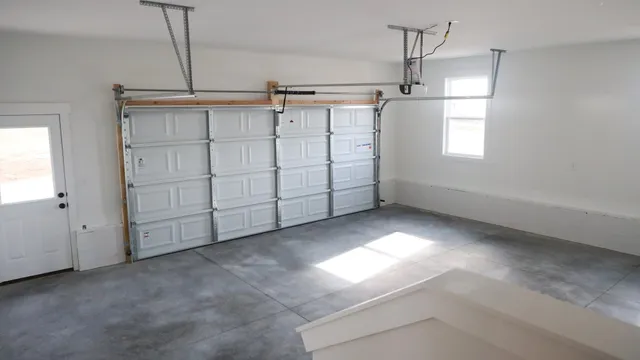 $635,000 | 5558 Borthick Road, Springfield, TN 37172