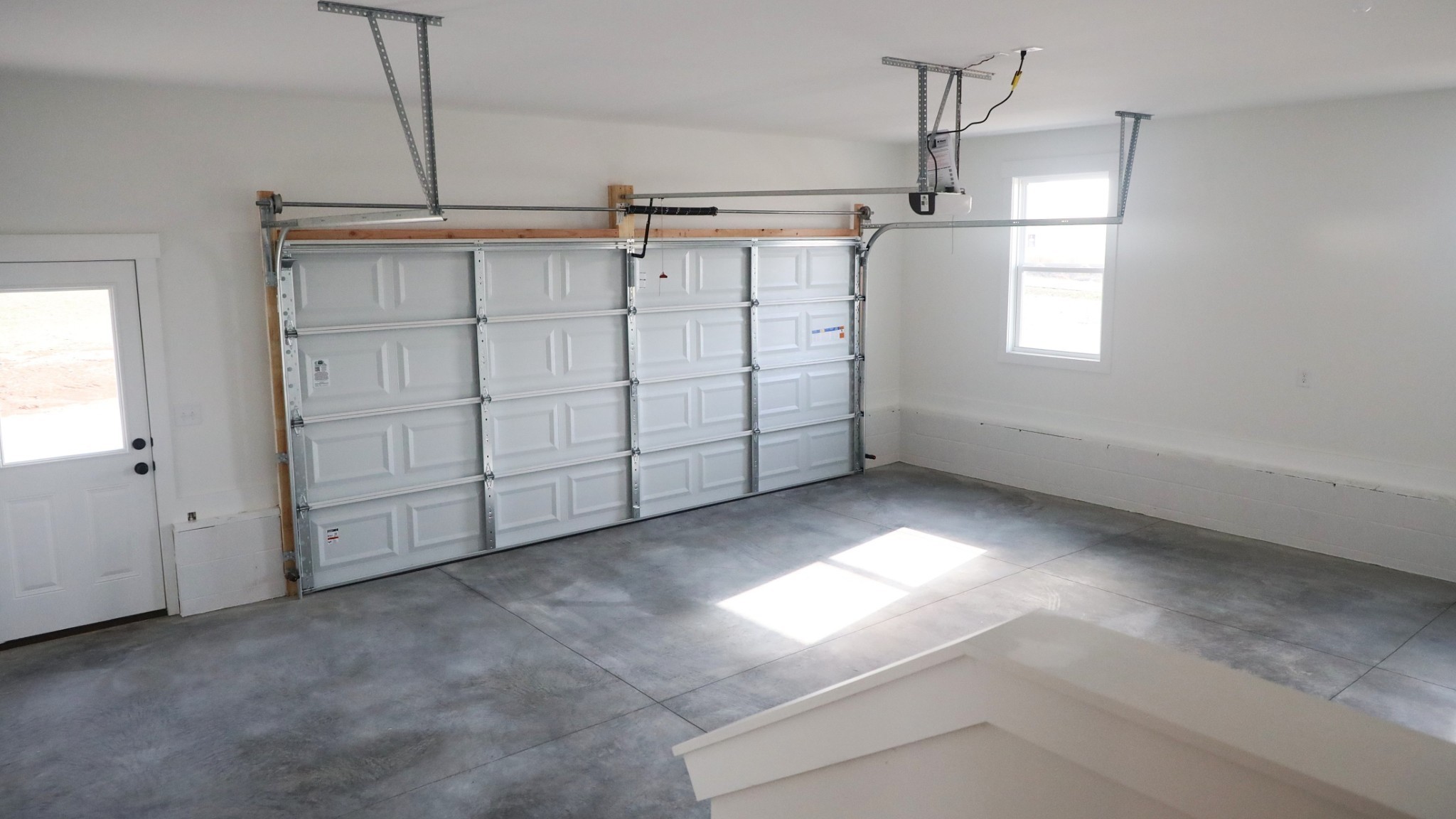 5558 Borthick Road Springfield, TN 37172 - Photo 46 of 53 a view of a garage