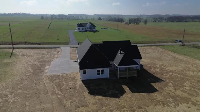 $635,000 | 5558 Borthick Road, Springfield, TN 37172