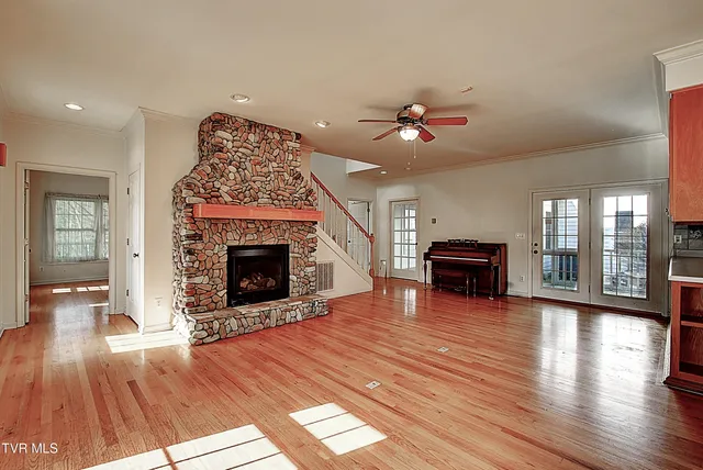 $1,000,000 | 244 Sinking Creek Road, Johnson City, TN 37601