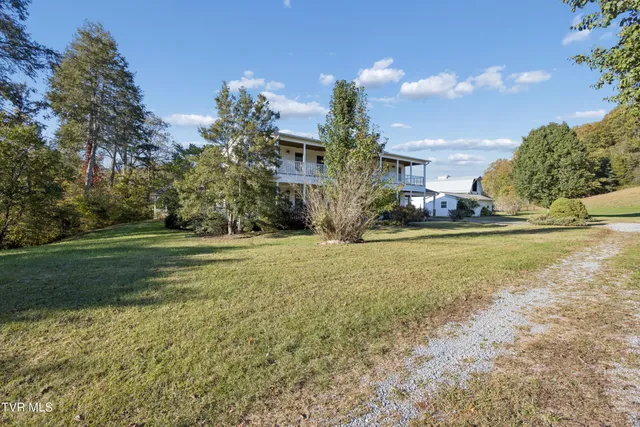 $1,000,000 | 244 Sinking Creek Road, Johnson City, TN 37601