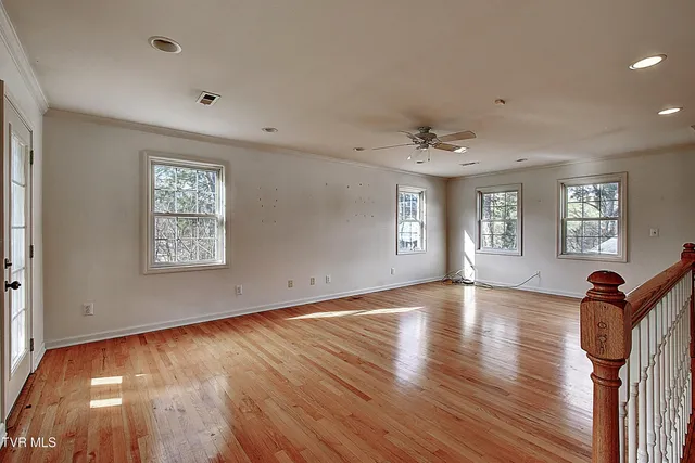 $1,000,000 | 244 Sinking Creek Road, Johnson City, TN 37601