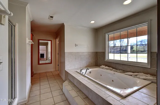 $1,000,000 | 244 Sinking Creek Road, Johnson City, TN 37601