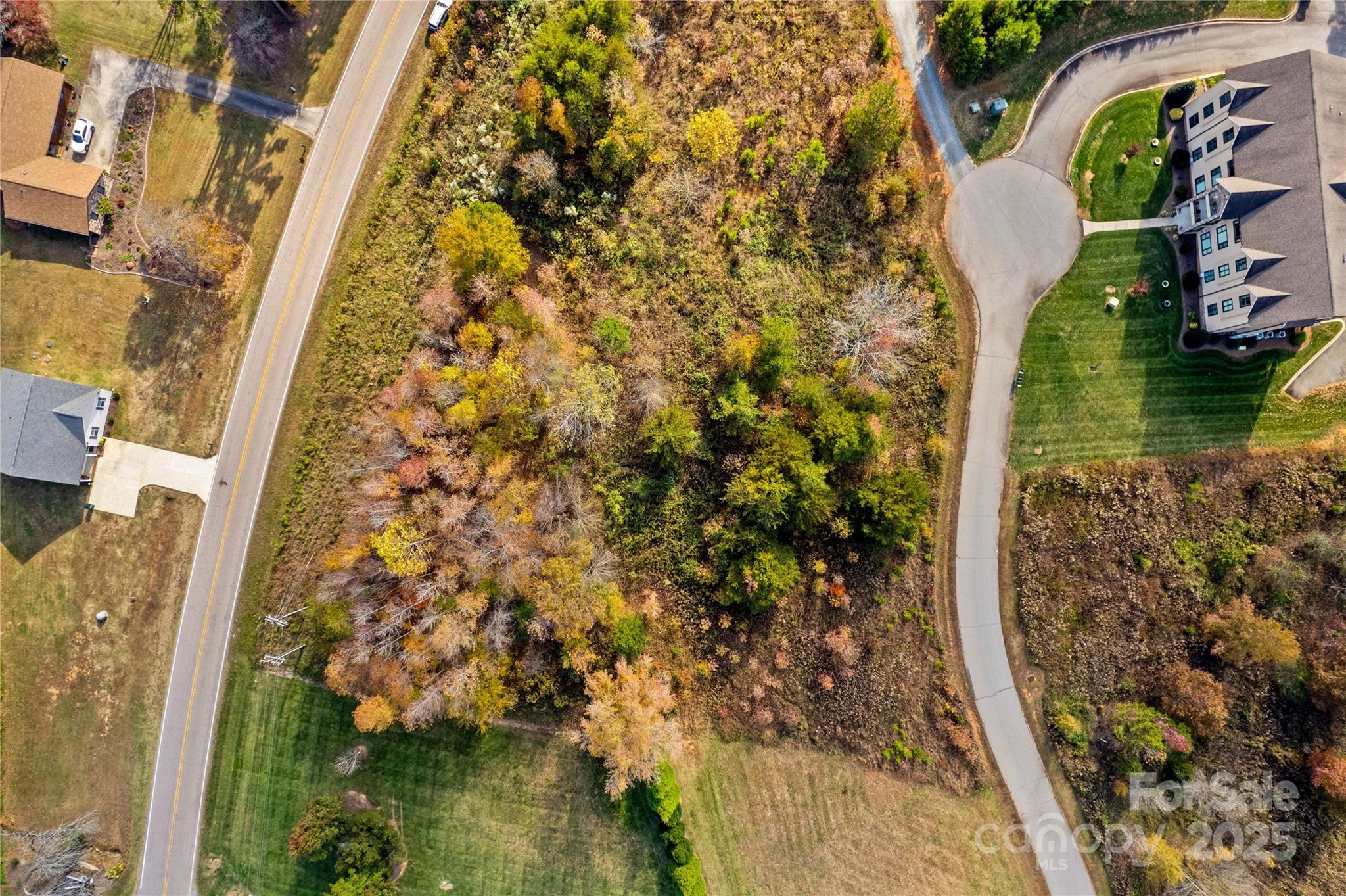 1975 Marina Pointe Road Salisbury, NC 28146 - Photo 6 of 14 a bathroom with a shower