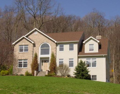 9 Mill Pond Road New Fairfield, CT 06812 - Photo 1 of 1 Gallery Image 1