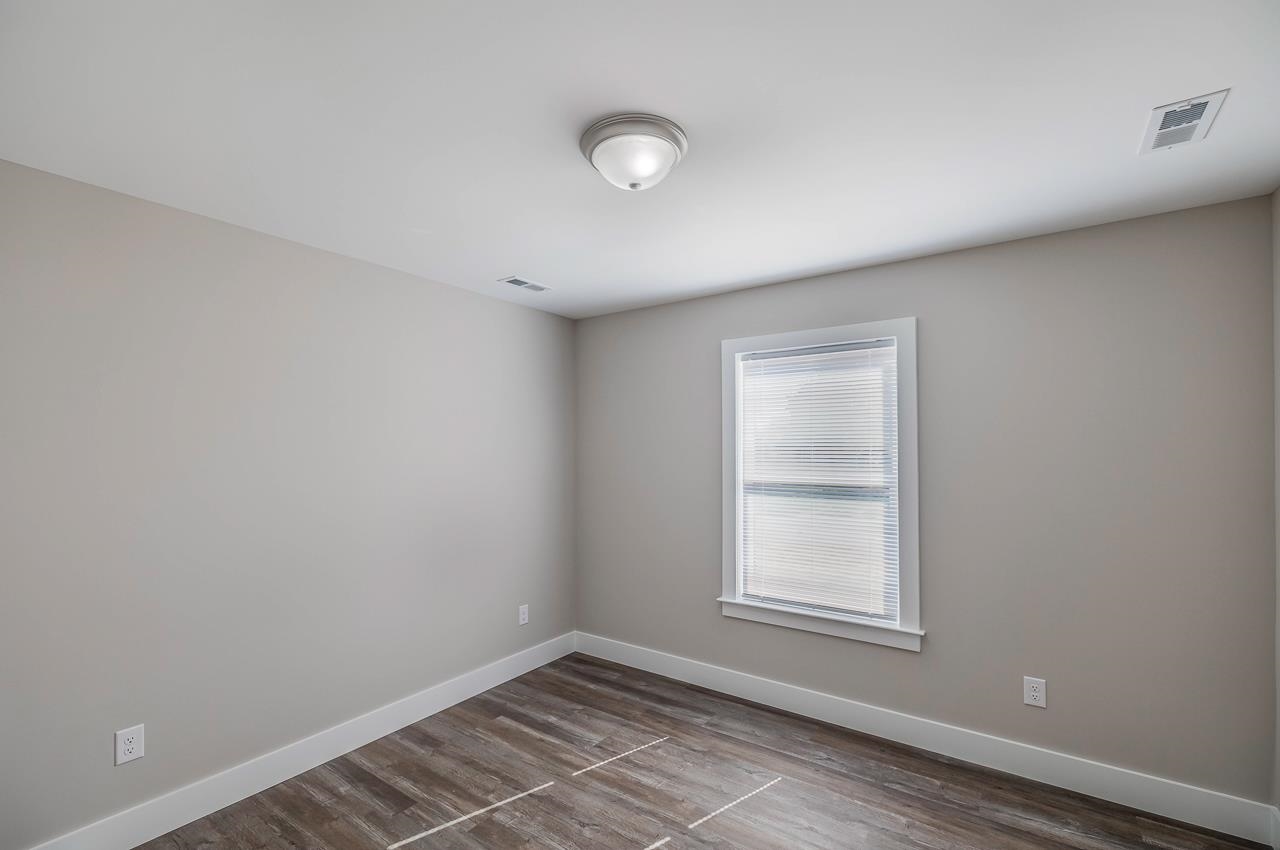 83 Sunrise Road Spartanburg, SC 29302 - Photo 8 of 9 Gallery Image 8