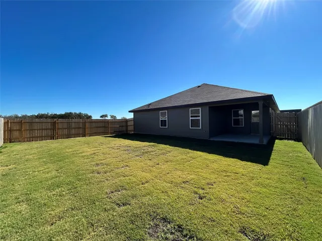 $264,560 | 501 Perry Place, Rockdale, TX 76567