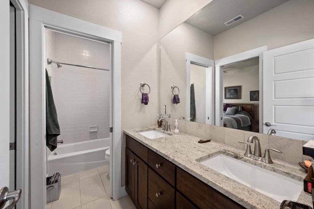 986 Adobe View Way Fruita, CO 81521 - Photo 11 of 25 Gallery Image 11