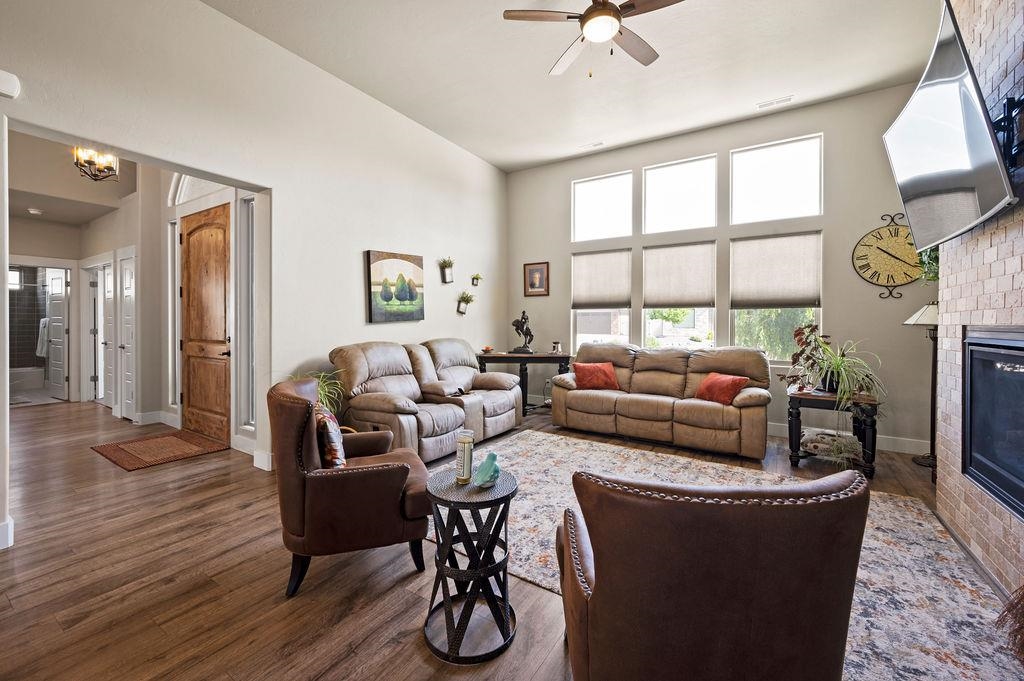 986 Adobe View Way Fruita, CO 81521 - Photo 2 of 25 Gallery Image 2
