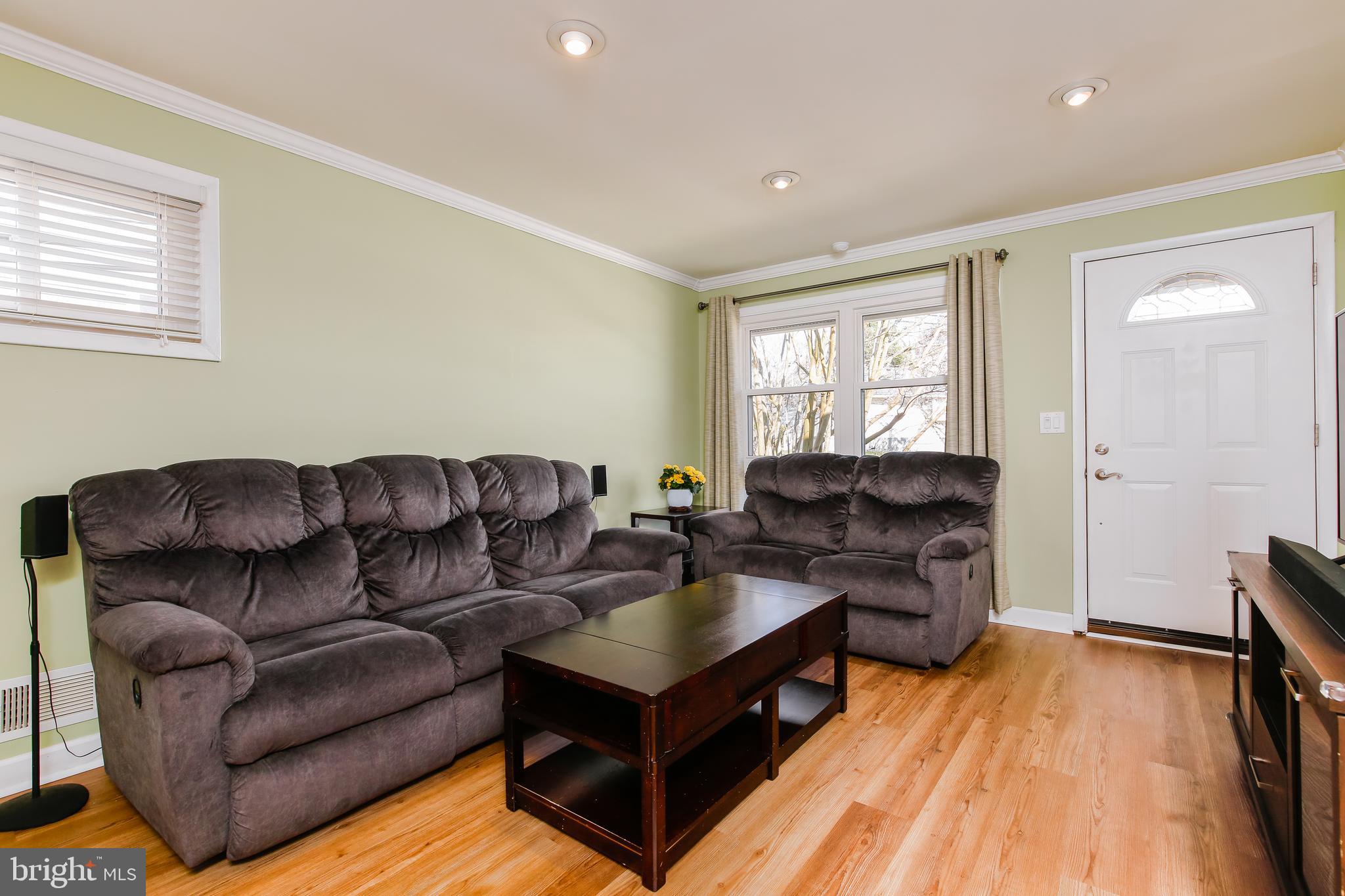 9126 Orbitan Road Baltimore, MD 21234 - Photo 18 of 30 Gallery Image 18