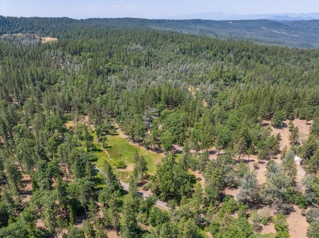 $300,000 | 15288 Sherwood Forrest Road, Oak Run, CA 96069