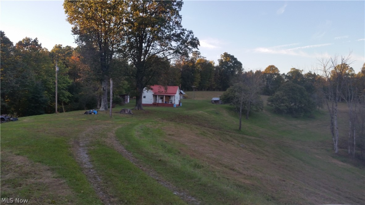 825 Crane Nest Reedy, WV 25270 - Photo 1 of 5 PRIVATE SETTING COTTAGE SITUATE ON 53 ACRES, APP.20 ACRES CLEARED .GREAT HUNTING STOCKED POND, DEVELOPED SPRING WITH 2-1000 GALLON HOLDING TANKS SUBMERSIBLE PUMP . HOME IS 2 BR/1 BATH LR/KIT COMBINED. CLOSE TO TOWN,(20 MIN) MAIL ROUTE. OUT BUILDINGS NEWER ROOF.
