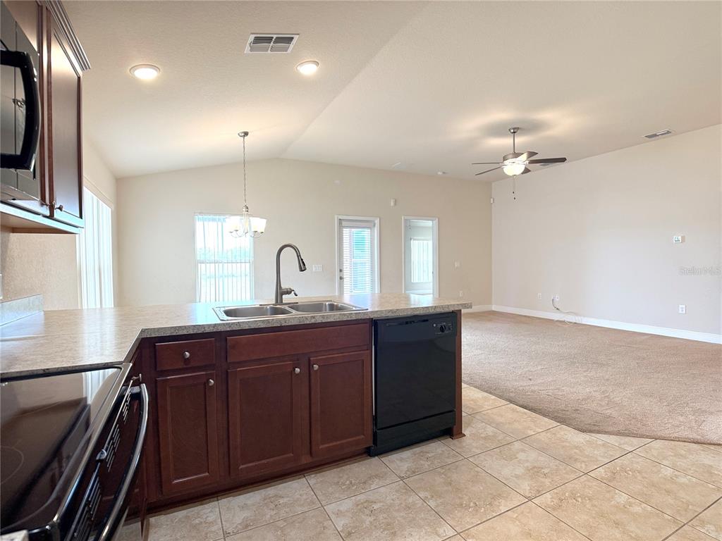 1378 Legatto Loop Dundee, FL 33838 - Photo 9 of 34