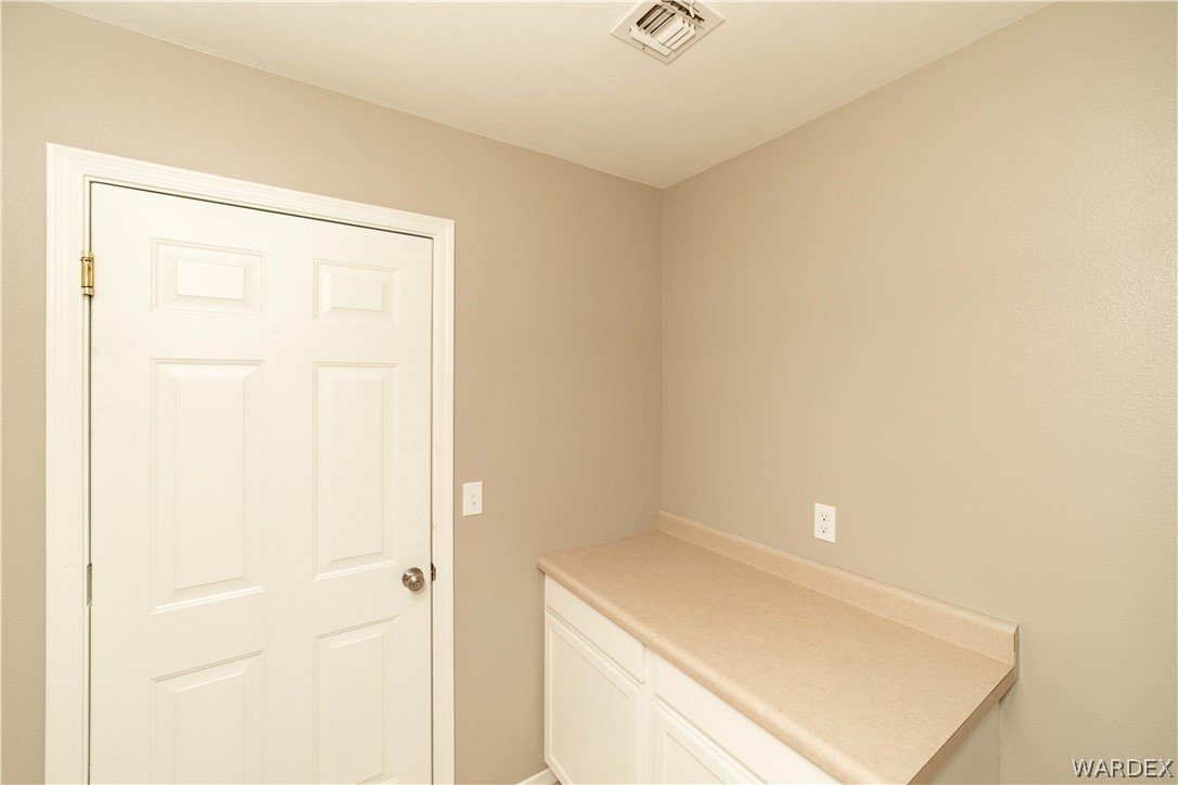 3556 North Willow Road Kingman, AZ 86409 - Photo 33 of 48 a view of an empty room