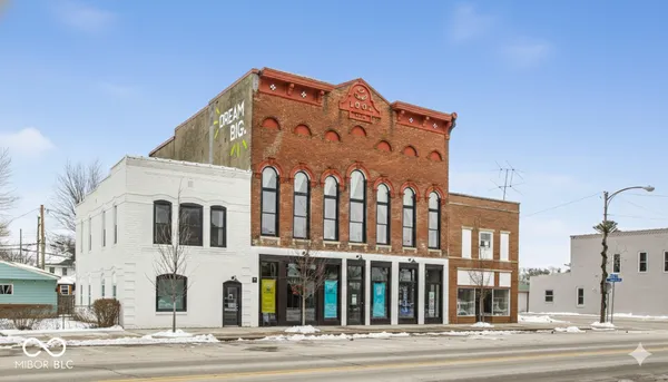 $2,000 | 104 West Main Street, Unit B, Thorntown, IN 46071