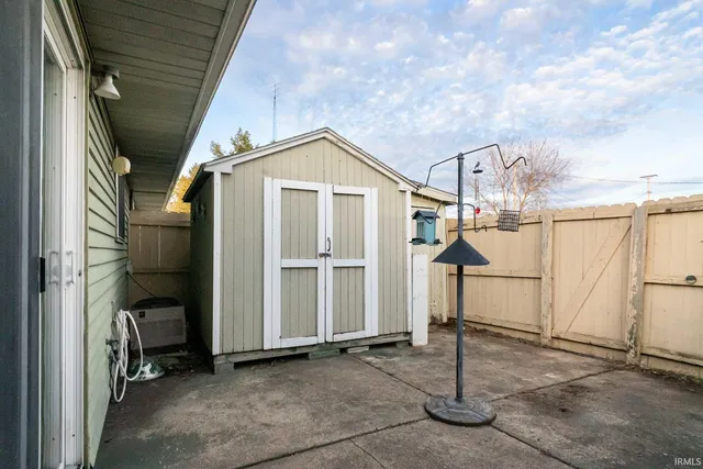 $124,900 | 812 Berkley Circle, Mishawaka, IN 46544