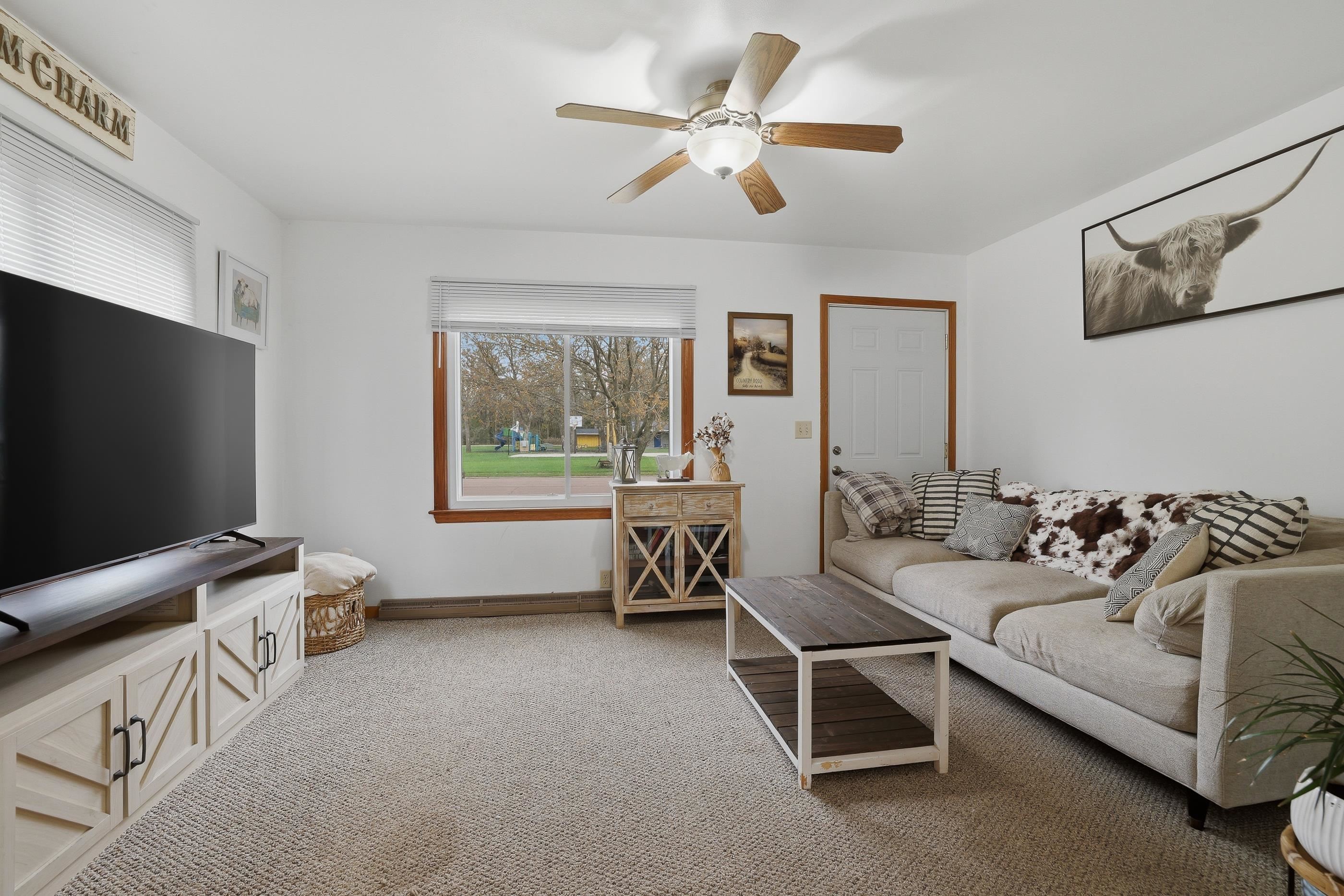 5540 County Road West Bancroft, WI 54921 - Photo 5 of 37