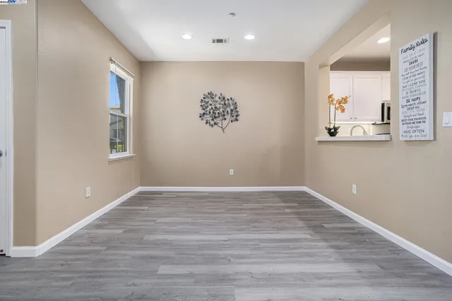 $539,000 | 117 Carmel Street, San Pablo, CA 94806