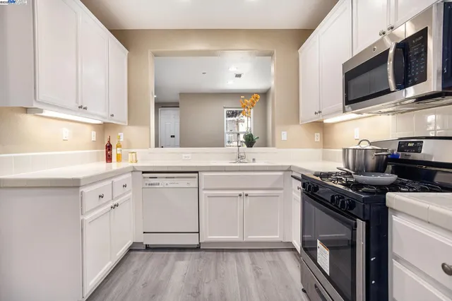 $539,000 | 117 Carmel Street, San Pablo, CA 94806