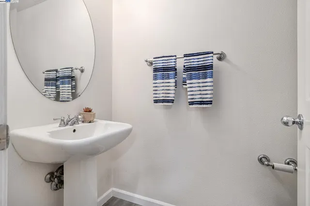 $539,000 | 117 Carmel Street, San Pablo, CA 94806