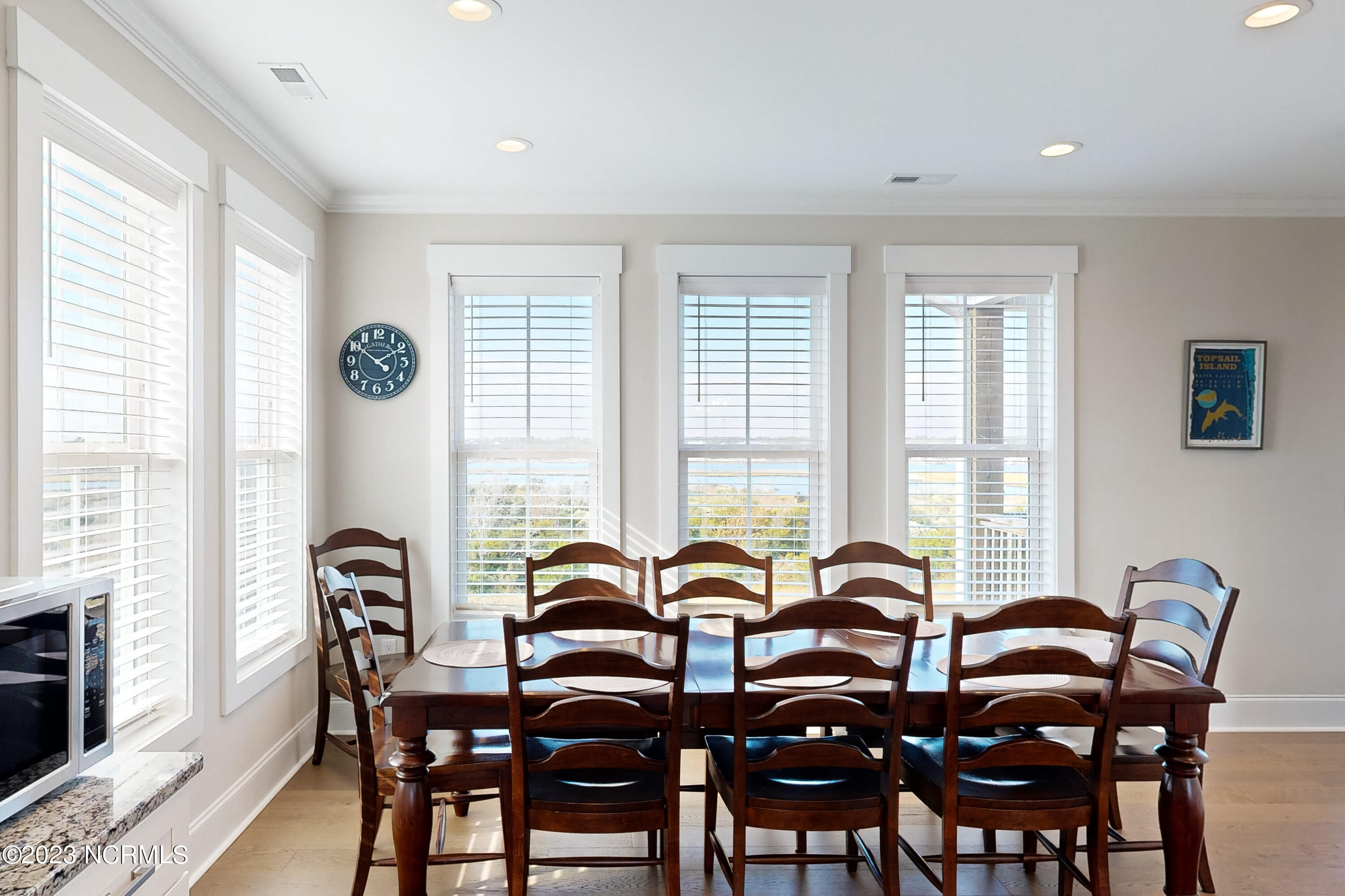1231 New River Inlet Road North Topsail Beach, NC 28460 - Photo 48 of 100 Dining Area 2