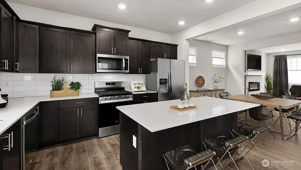 $894,995 | 13815 10th Place West, Lynnwood, WA 98087
