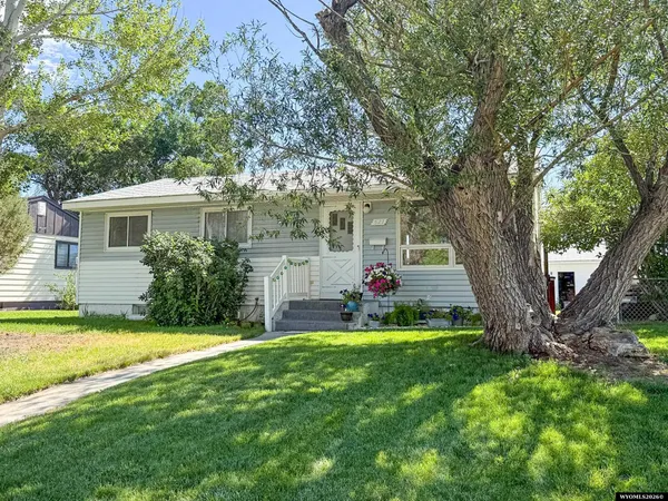 $254,000 | 521 North 16th Street East, Riverton, WY 82501