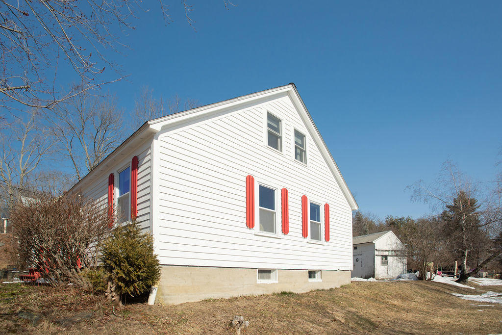 20 Old Dennett Road South Kittery, ME 03904 - Photo 2 of 36 20 Old Dennett Road S