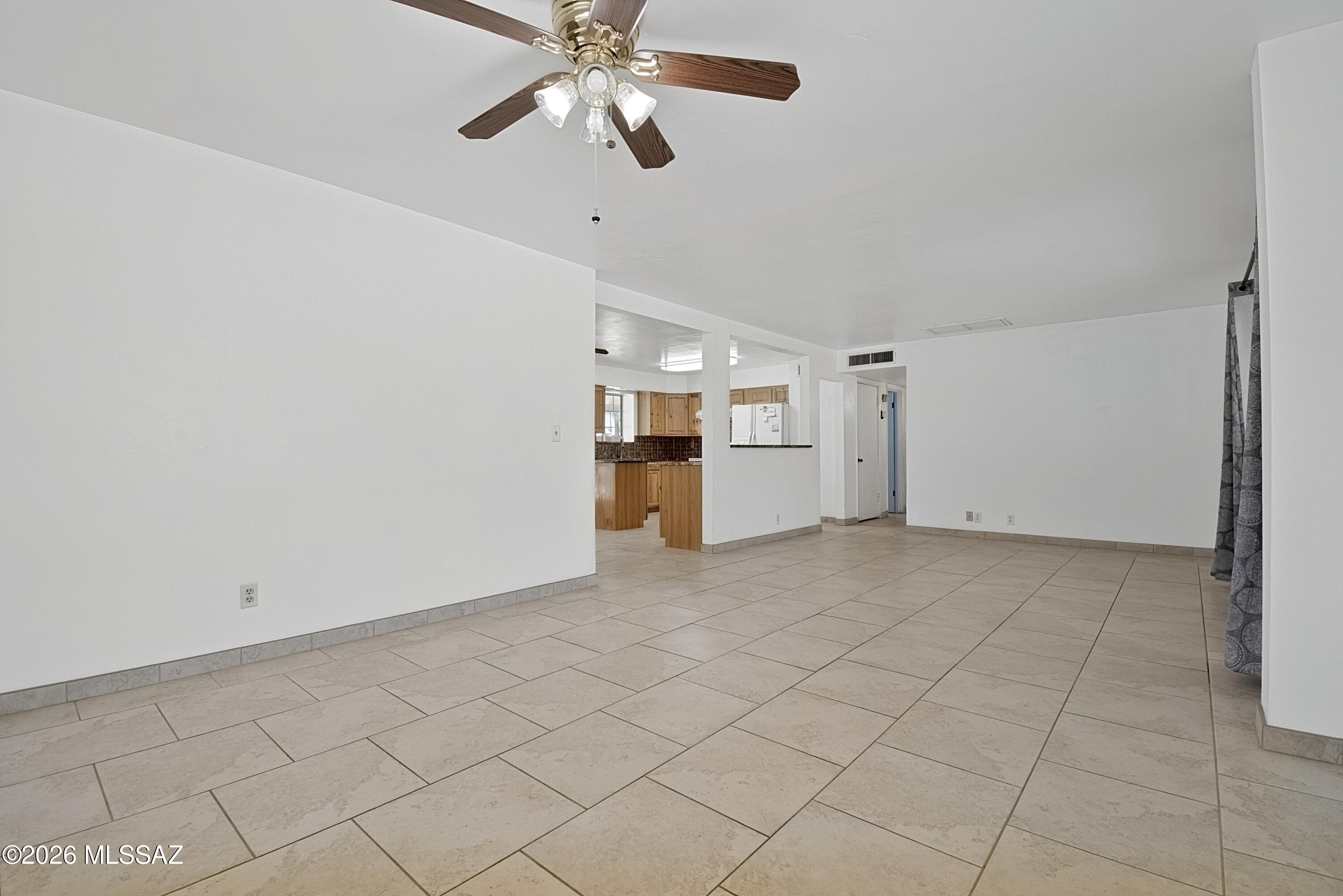 6202 East Timrod Street Tucson, AZ 85711 - Photo 7 of 36 Living Room 3
