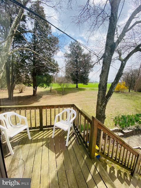 77 Black Road Pilesgrove, NJ 08098 - Photo 32 of 46 Upstairs Entrance