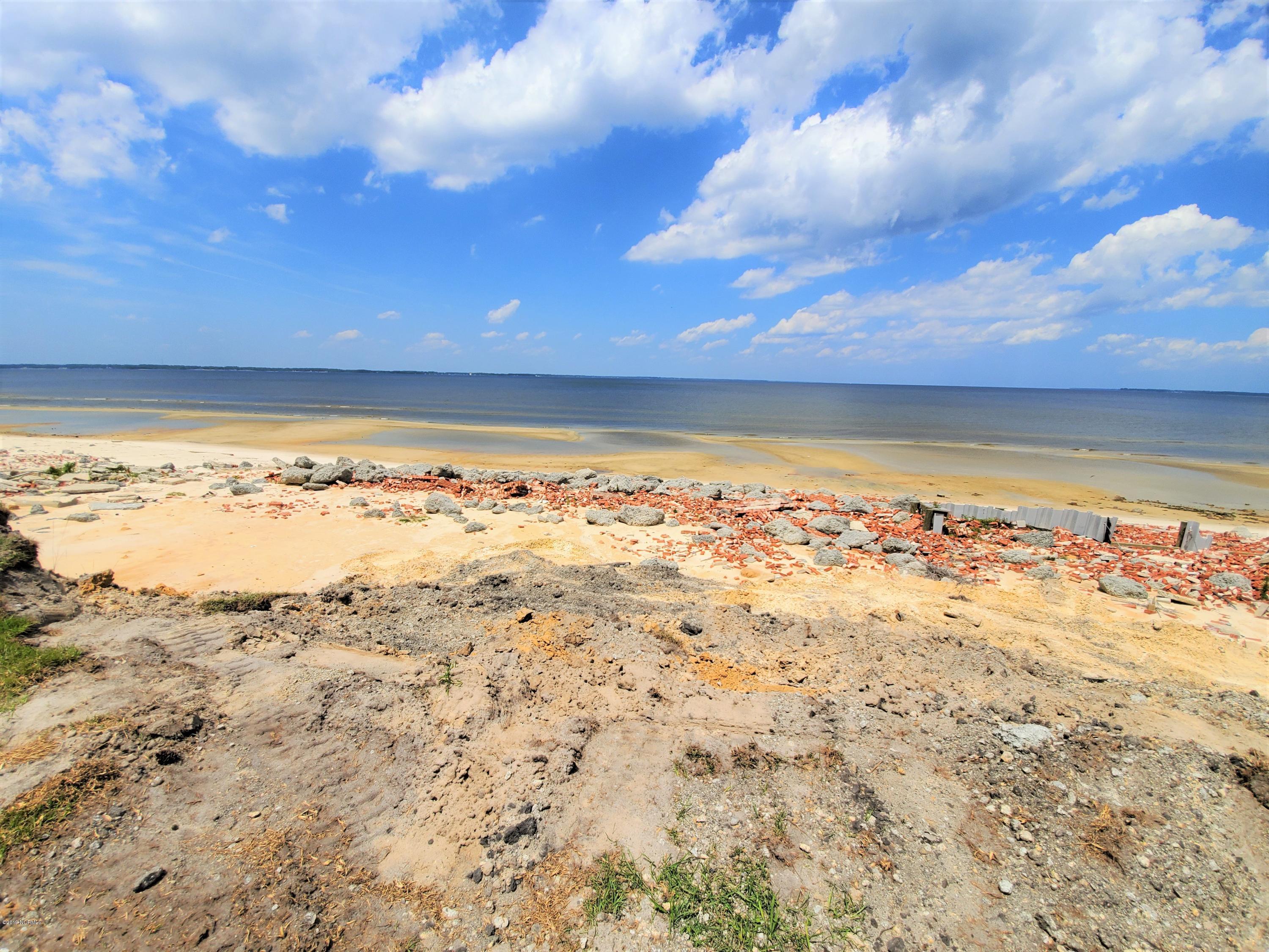 625 Shadyview Beach Road Havelock, NC 28532 - Photo 12 of 19 20190620_142139