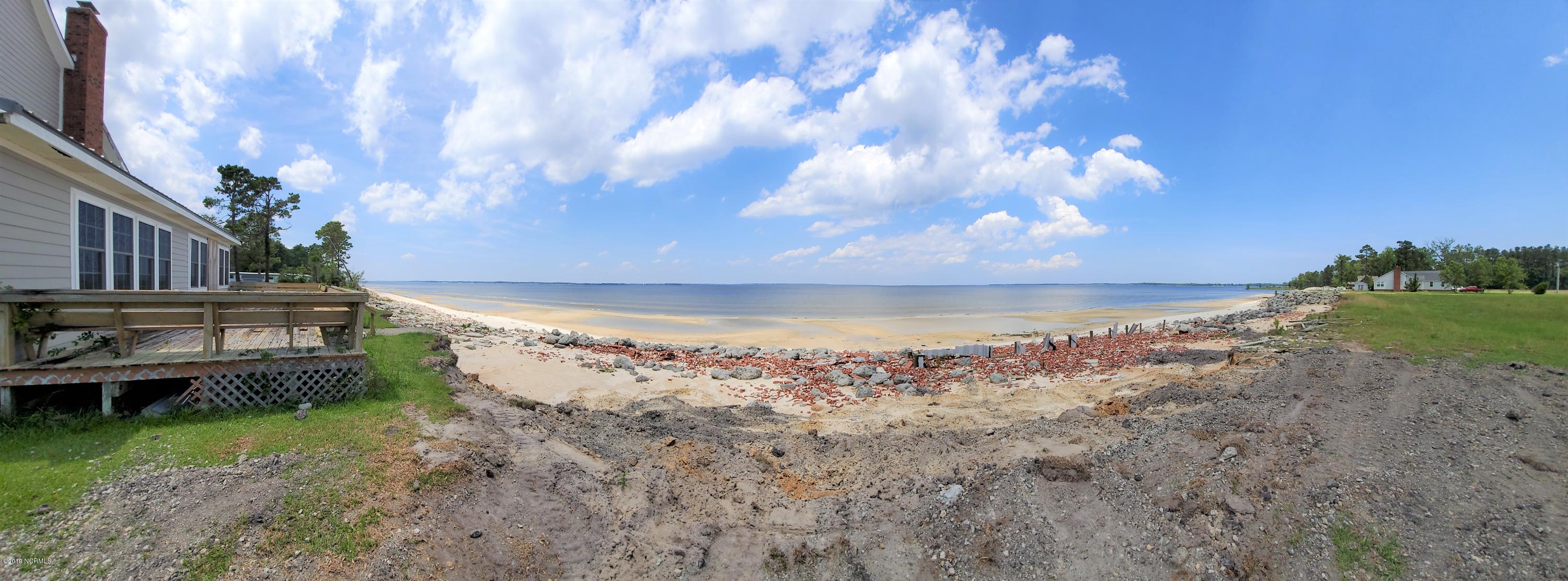 625 Shadyview Beach Road Havelock, NC 28532 - Photo 13 of 19 20190620_142146