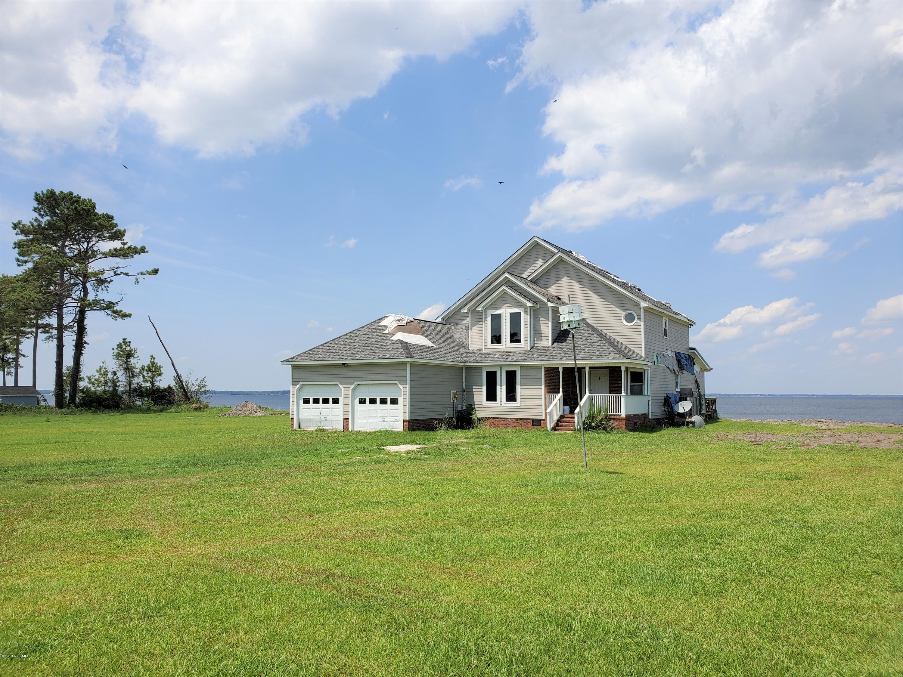 625 Shadyview Beach Road Havelock, NC 28532 - Photo 3 of 19 20190620_141910