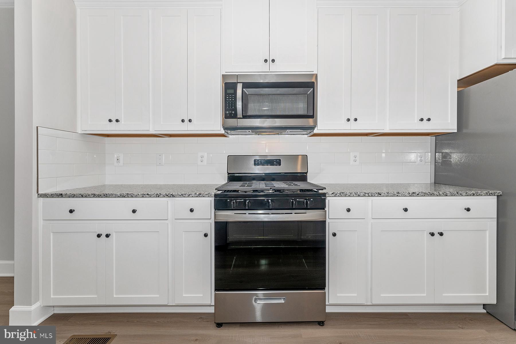510 Iverson Road Waynesboro, PA 17268 - Photo 9 of 22 Kitchen