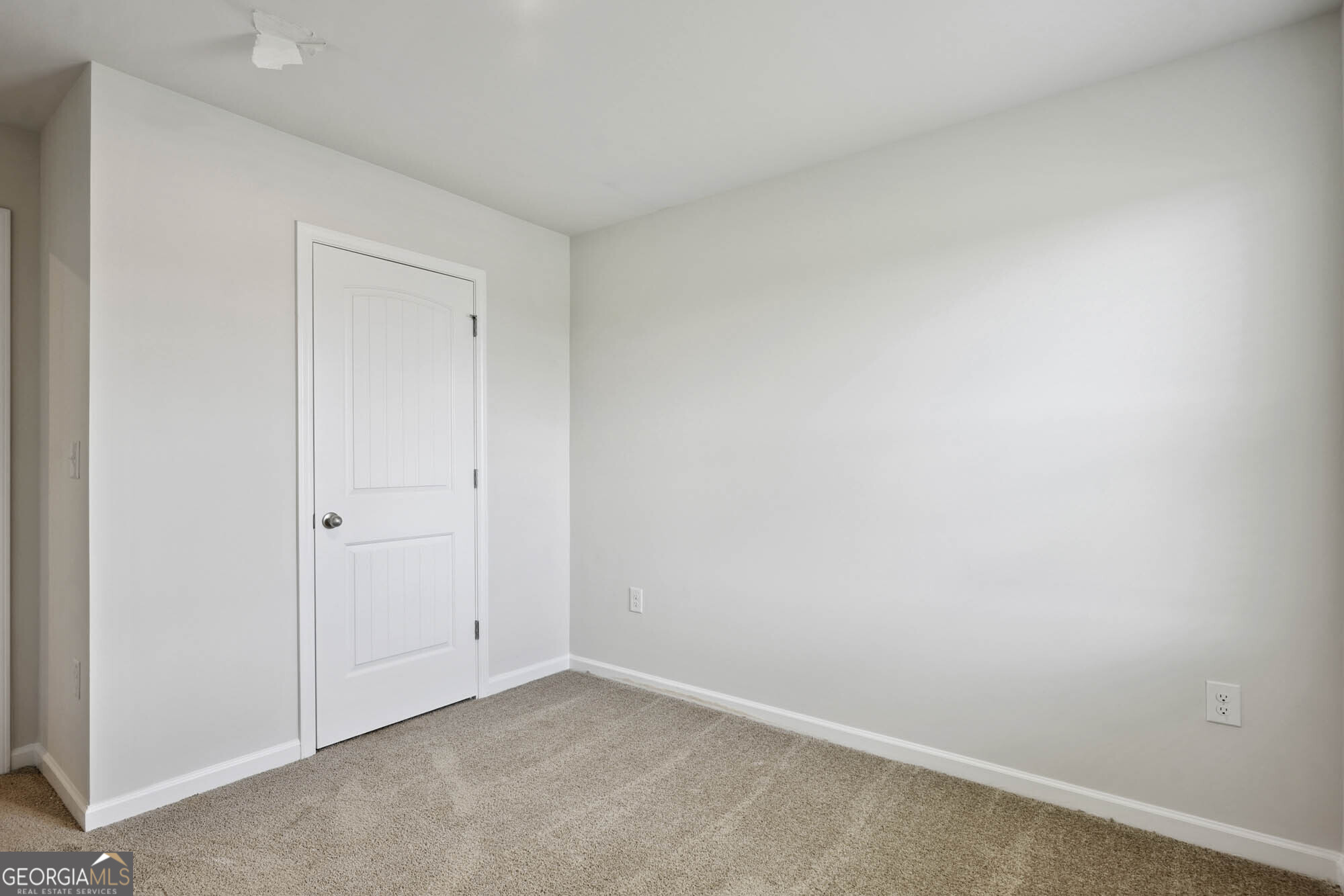11516 Kimberly Way Hampton, GA 30228 - Photo 30 of 39 a view of an empty room