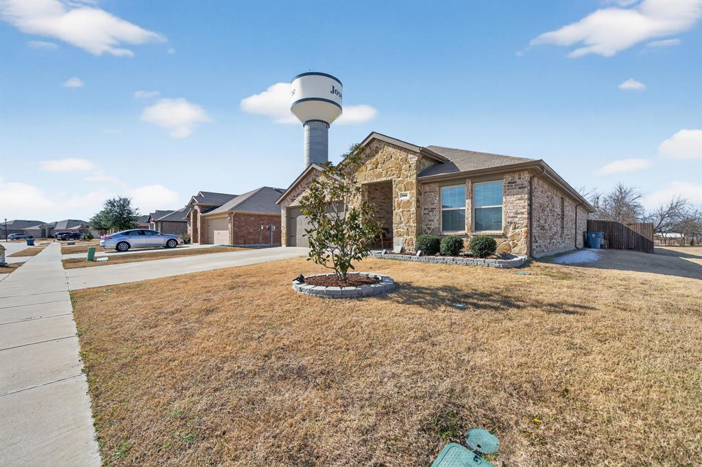 800 Rustic Way Royse City, TX 75189 - Photo 2 of 21 a view of house with yard