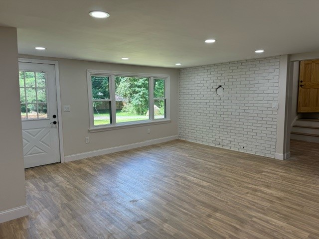 173 Burnt Hill Road Scituate, RI 02831 - Photo 4 of 10 ranch side dining area