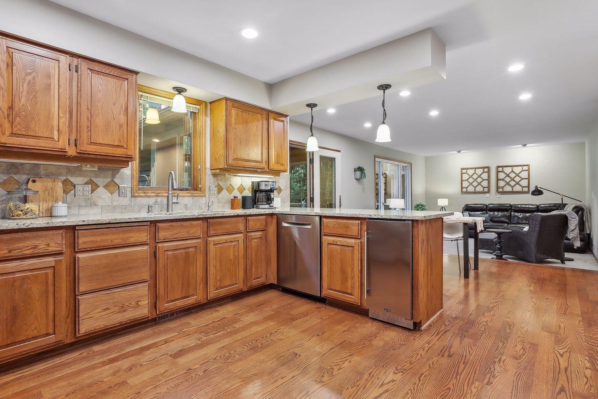 13728 Danbury Path Rosemount, MN 55068 - Photo 9 of 45