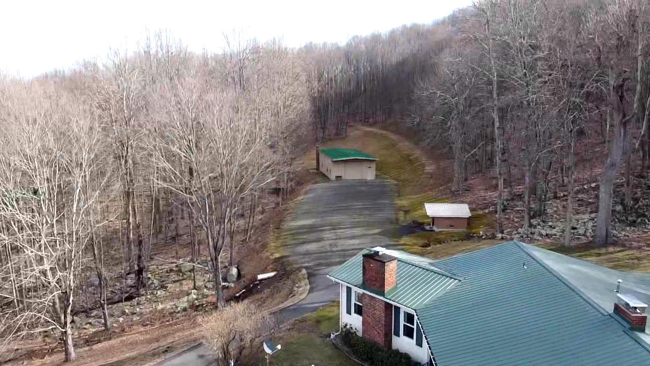 5851 Zenith Road Waiteville, WV 24984 - Photo 4 of 75 Gallery Image 4