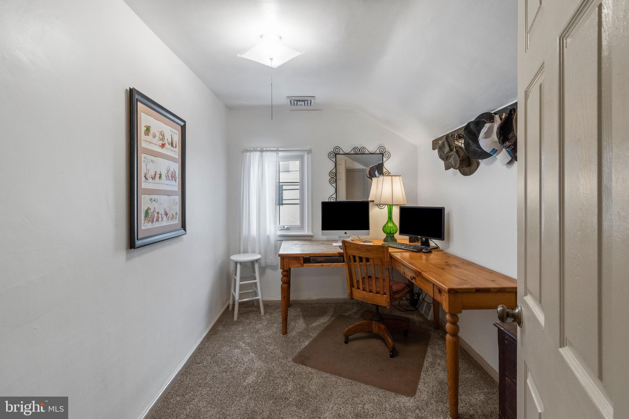 204 Allison Road Oreland, PA 19075 - Photo 22 of 33 Gallery Image 22