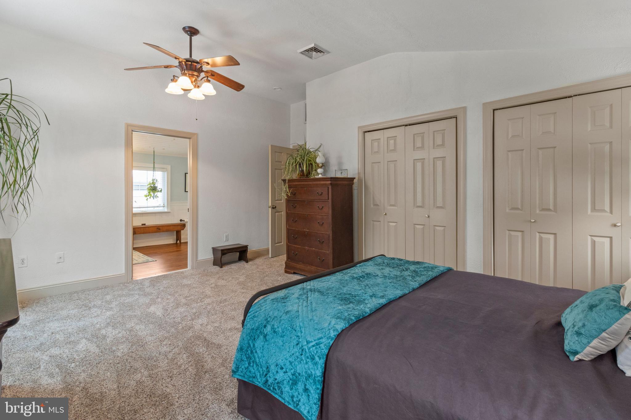204 Allison Road Oreland, PA 19075 - Photo 10 of 33 Gallery Image 10