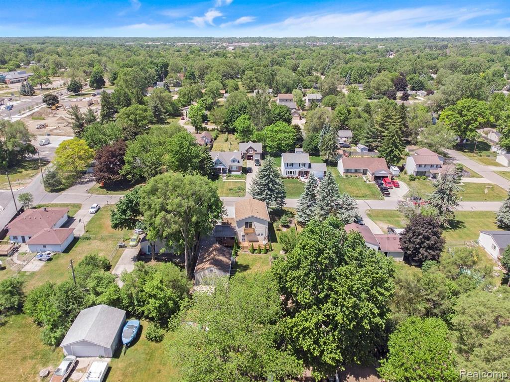 2865 Longview Avenue Rochester Hills, MI 48307 - Photo 32 of 33