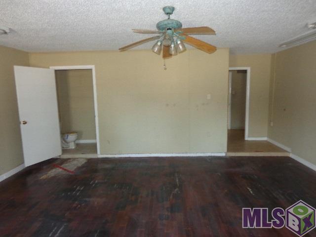 13934 Chalmette Avenue Baton Rouge, LA 70810 - Photo 5 of 10 Gallery Image 5