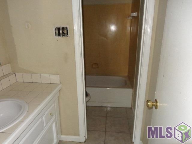 13934 Chalmette Avenue Baton Rouge, LA 70810 - Photo 8 of 10 Gallery Image 8