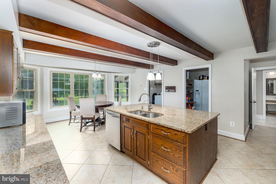 14660 Seneca Road Darnestown, MD 20874 - Photo 9 of 32 Gallery Image 9