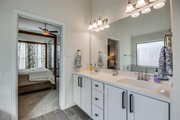 $2,850 | 4533 Hemingway Avenue, Aubrey, TX 76227