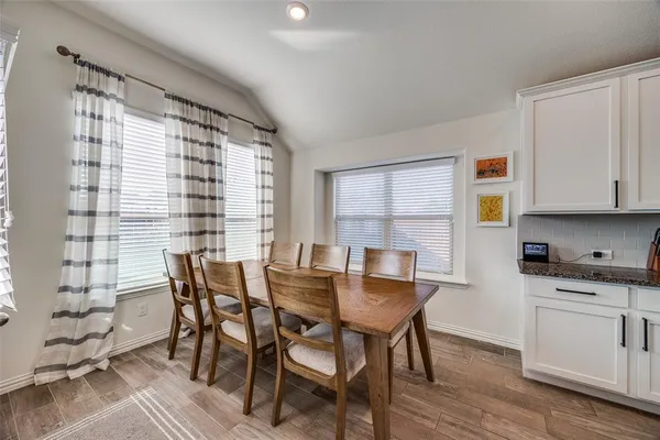 $2,850 | 4533 Hemingway Avenue, Aubrey, TX 76227